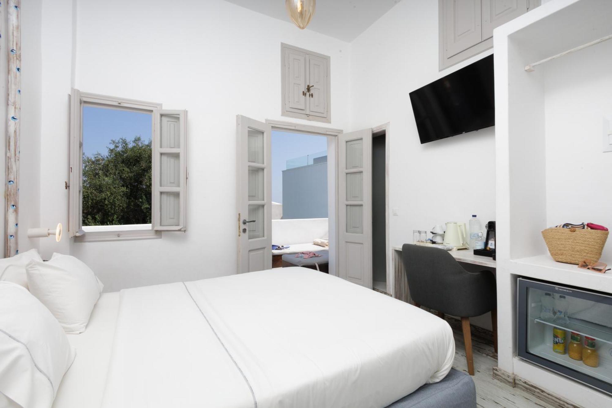The Museum Project Oia Hotel Phòng bức ảnh